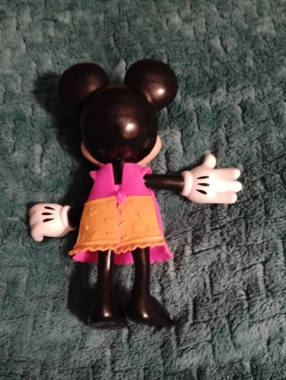 Disney Minnie Mouse Bowtique Dressup Doll